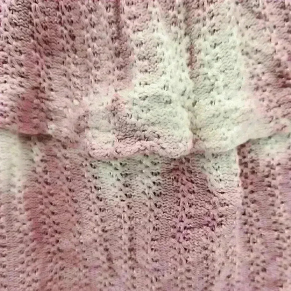 Comfy Size S POL Pastel Pink & Cream French Terry Swirl Top with Crochet Trim - Picture 13 of 16